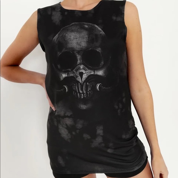 Blackmilk ‘FACE DEATH MUSCLE SHIRT” Size Small S NWT Skull Gasmask - Picture 7 of 10